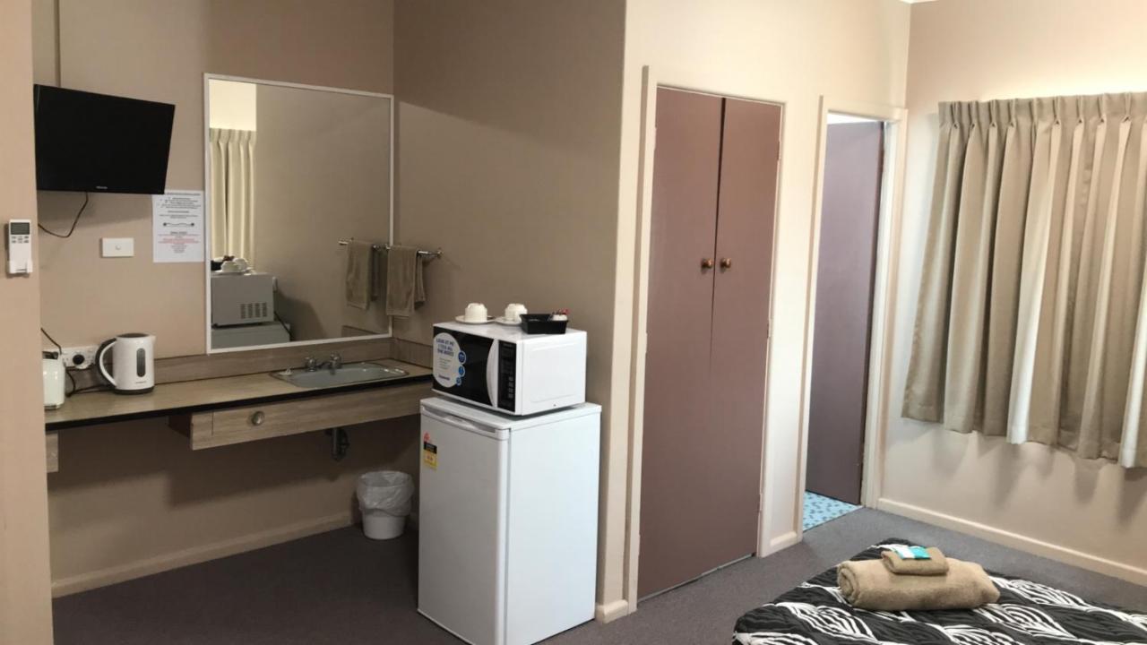 Manning River Motel Taree Esterno foto